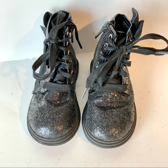 JOJO SIWA Black Glitter/Sparkle Bow High-Top Sneakers—SZ. 6 - Picture 2 of 16